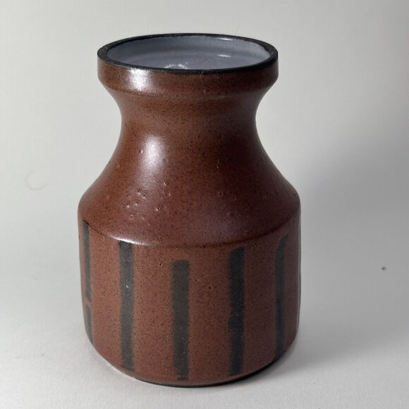 Studio Art Pottery Vase 4.5" Tall MCM Rustic Primitive - Picture 1 of 9